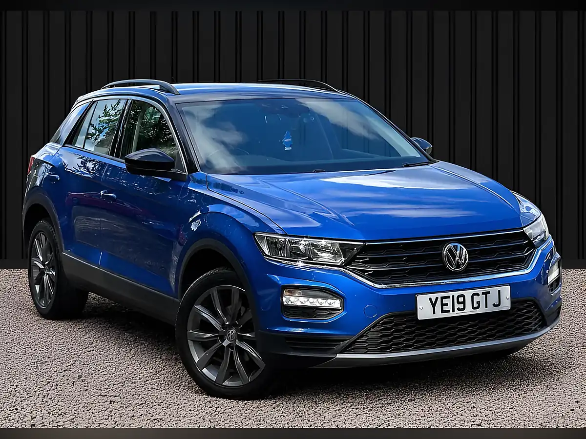 Used 2019 Volkswagen T-Roc Se Blue - Front View
