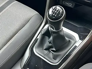 Used 2019 Volkswagen T-Roc Se Blue - Interior and Exterior details 15