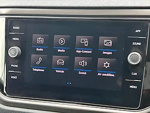 Used 2019 Volkswagen T-Roc Se Blue - Interior and Exterior details 17