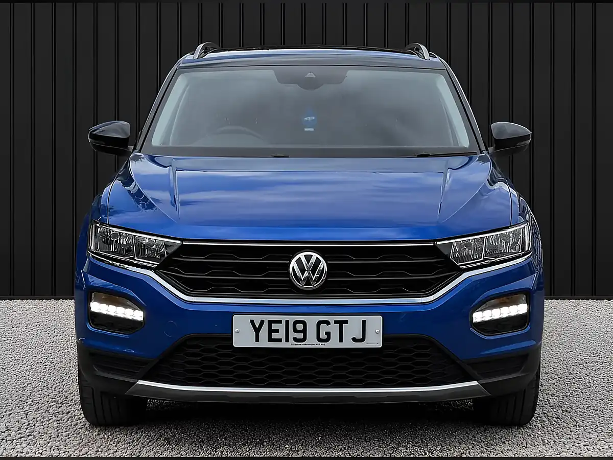 Used 2019 Volkswagen T-Roc Se Blue - Interior and Exterior details 5