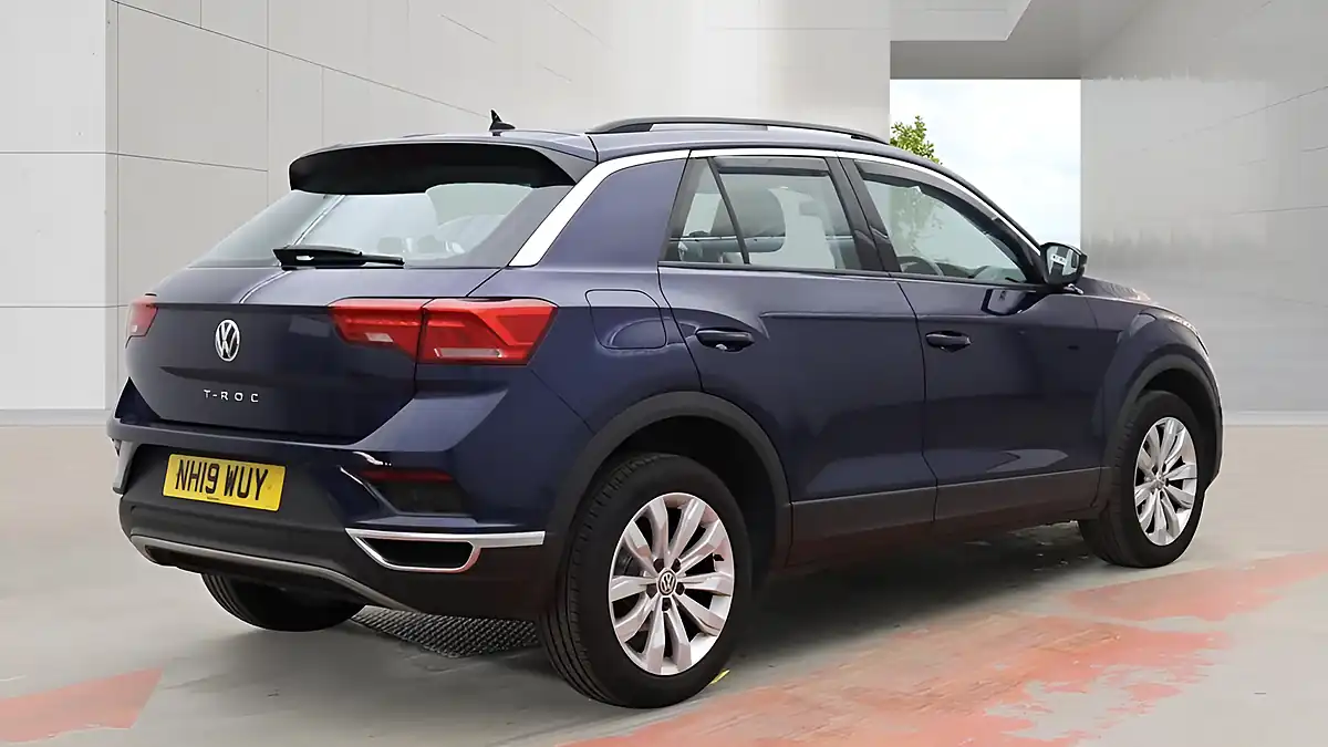 Used 2019 Volkswagen T-Roc Se Blue - Interior and Exterior details 10