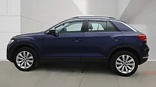Used 2019 Volkswagen T-Roc Se Blue - Interior and Exterior details 12
