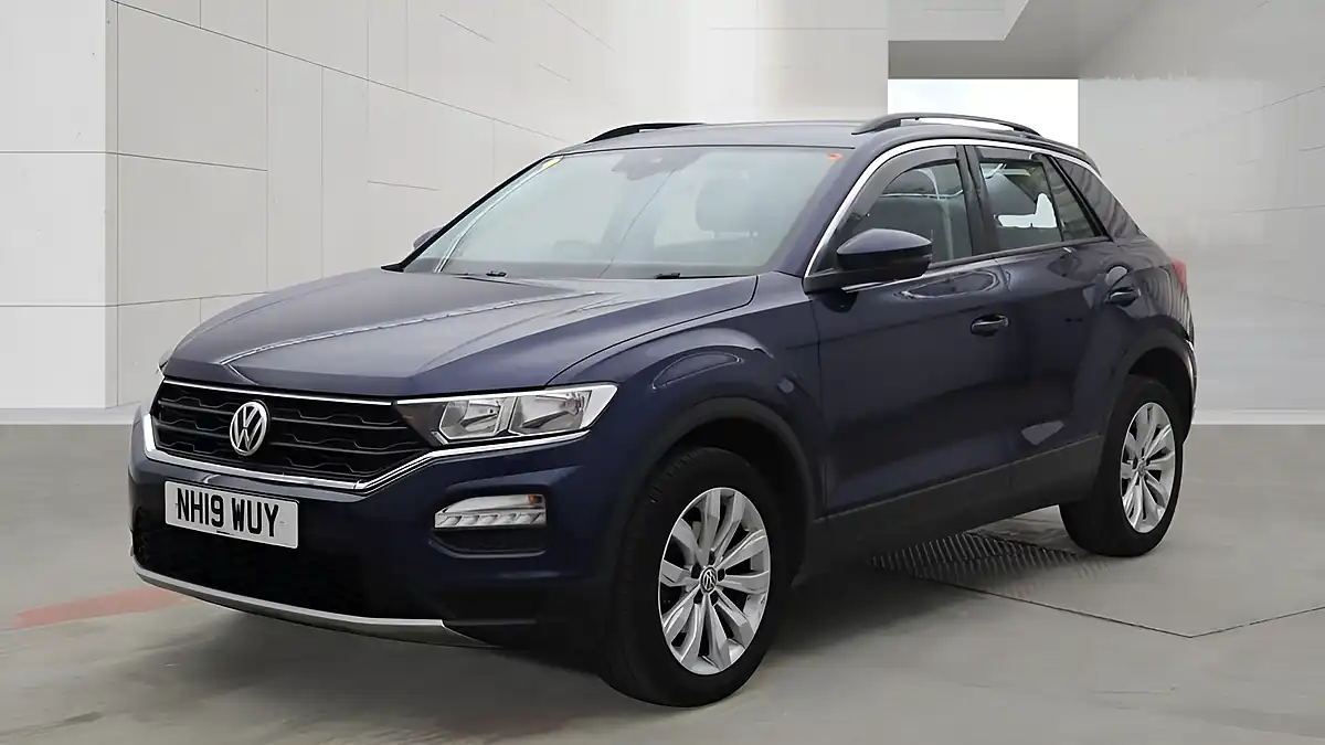 Used 2019 Volkswagen T-Roc Se Blue - Interior and Exterior details 7
