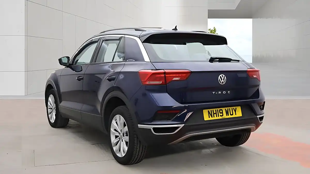 Used 2019 Volkswagen T-Roc Se Blue - Interior and Exterior details 8