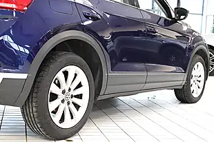 Used 2019 Volkswagen T-Roc Se Blue - Interior and Exterior details 14