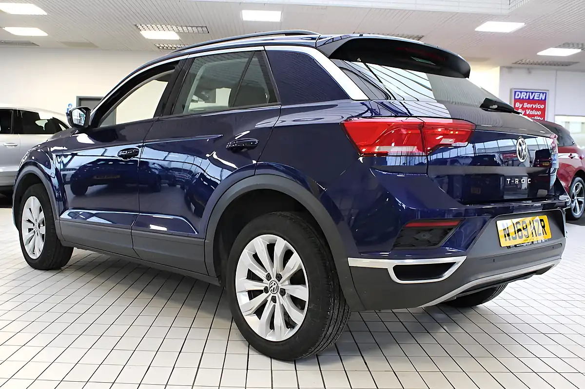 Used 2019 Volkswagen T-Roc Se Blue - Interior and Exterior details 18