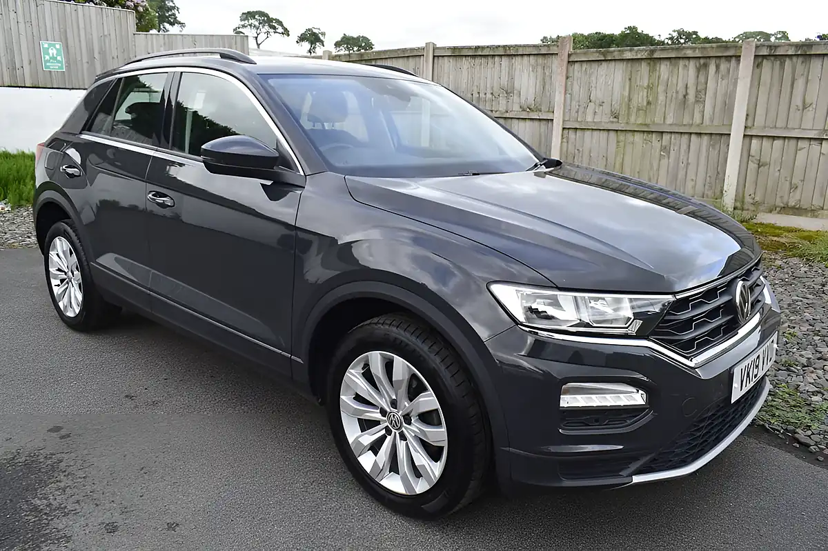 Used 2019 Volkswagen T-Roc Se Grey - Interior and Exterior details 16