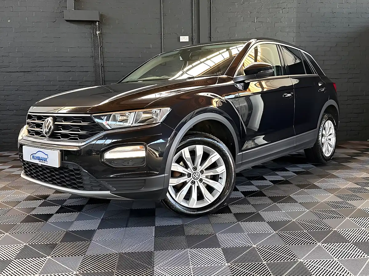 Used 2019 Volkswagen T-Roc Se - Front View
