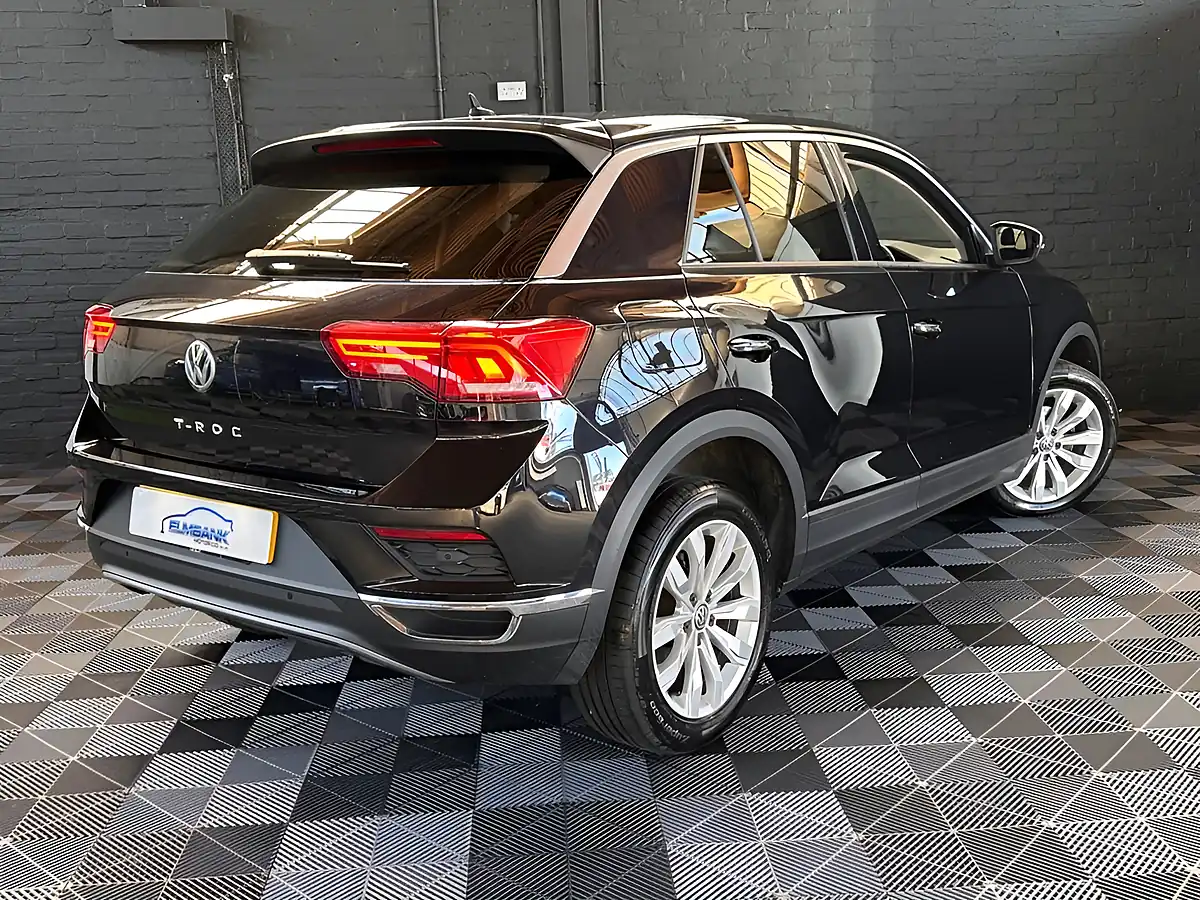 Used 2019 Volkswagen T-Roc Se - Interior and Exterior details 10