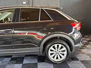 Used 2019 Volkswagen T-Roc Se - Interior and Exterior details 7