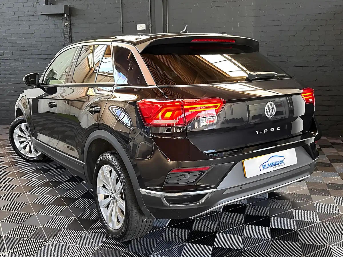 Used 2019 Volkswagen T-Roc Se - Interior and Exterior details 8