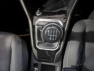 Used 2019 Volkswagen T-Roc Se Orange - Interior and Exterior details 12
