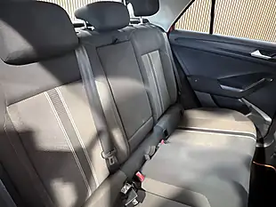 Used 2019 Volkswagen T-Roc Se Orange - Interior and Exterior details 16