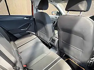 Used 2019 Volkswagen T-Roc Se Orange - Interior and Exterior details 17
