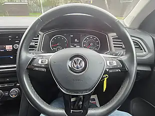 Used 2019 Volkswagen T-Roc Se White - Interior and Exterior details 16