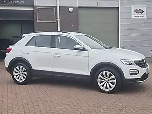 Used 2019 Volkswagen T-Roc Se White - Interior and Exterior details 2