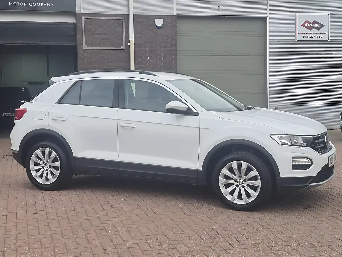 Used 2019 Volkswagen T-Roc Se White - Interior and Exterior details 2