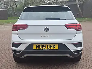 Used 2019 Volkswagen T-Roc Se White - Interior and Exterior details 5