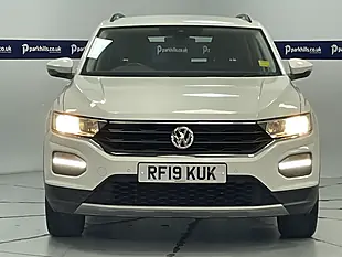 Used 2019 Volkswagen T-Roc Se White - Interior and Exterior details 4