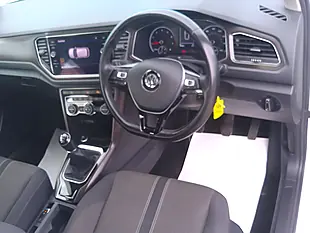 Used 2019 Volkswagen T-Roc Se White - Interior and Exterior details 10