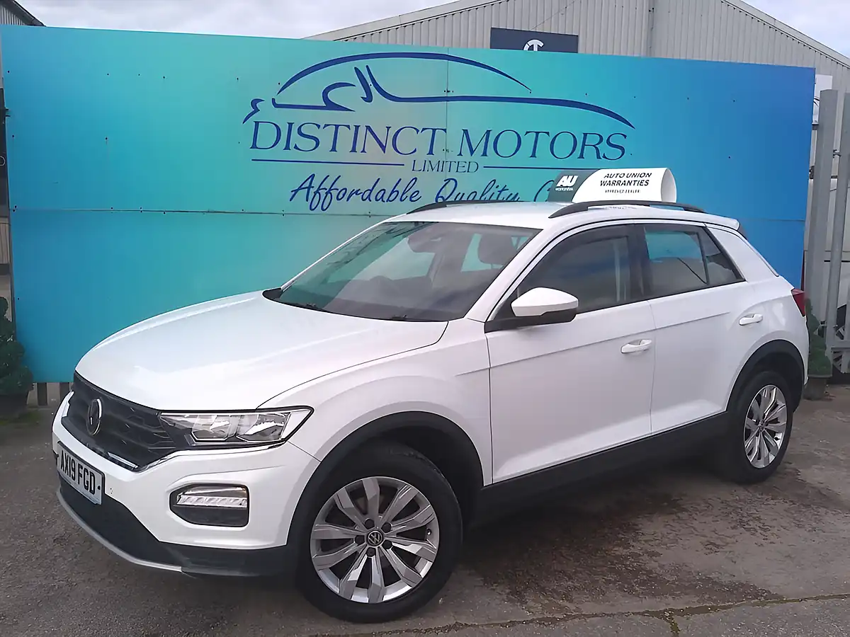 Used 2019 Volkswagen T-Roc Se White - Interior and Exterior details 3