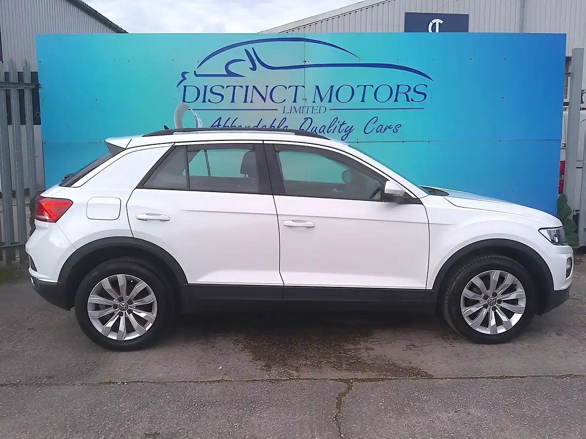 Used 2019 Volkswagen T-Roc Se White - Interior and Exterior details 7