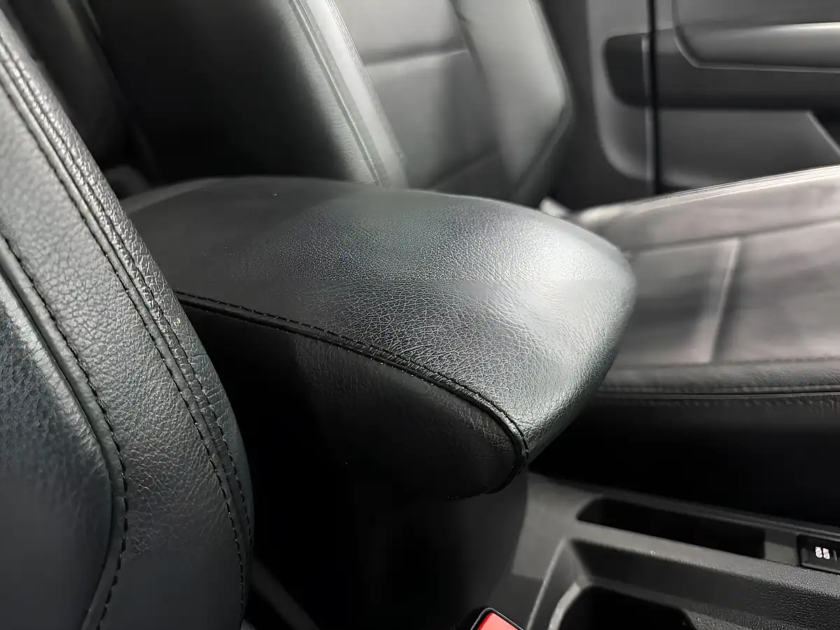 Used 2019 Volkswagen T-Roc Sel Blue - Interior and Exterior details 15