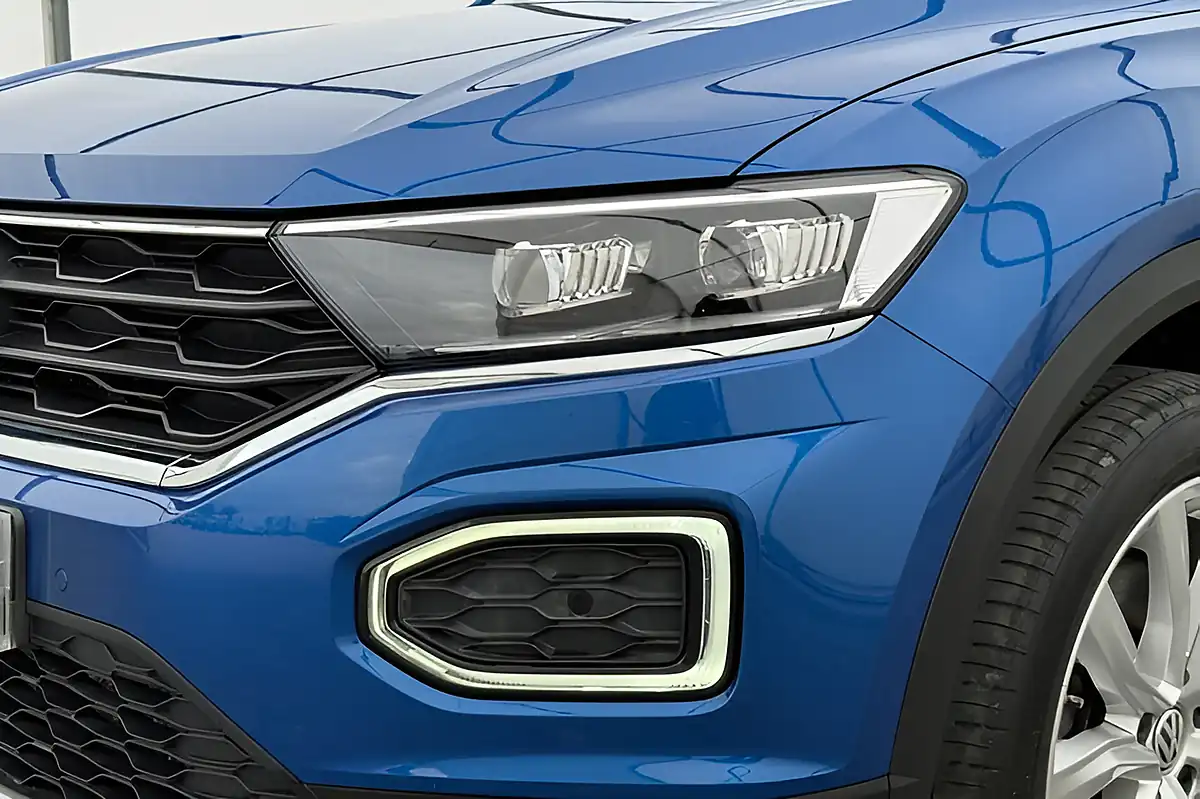 Used 2019 Volkswagen T-Roc Sel Blue - Interior and Exterior details 5