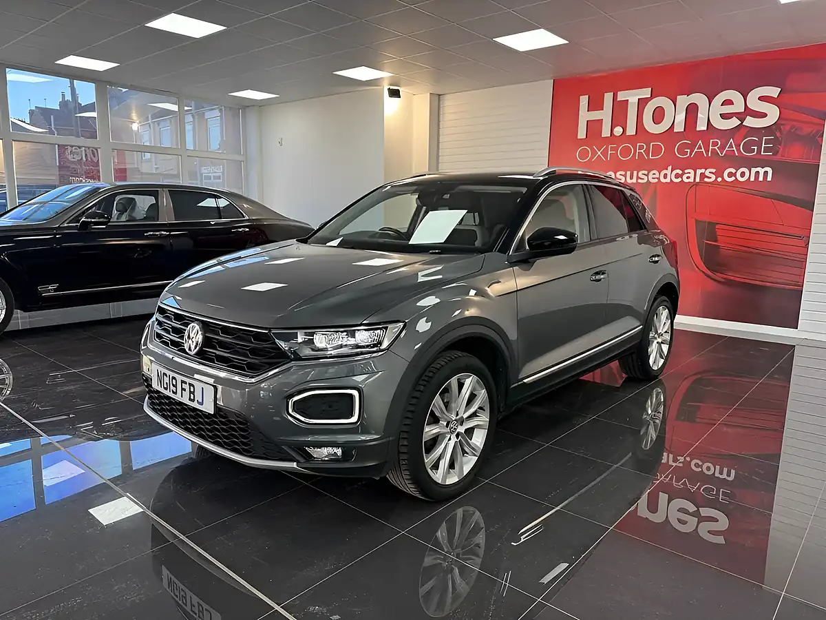 Used 2019 Volkswagen T-Roc Sel Grey - Interior and Exterior details 20