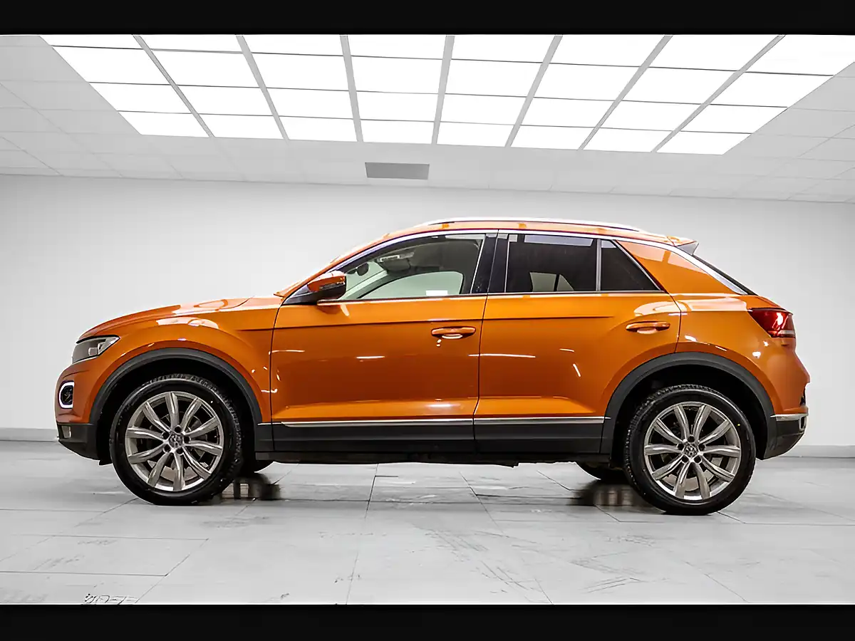 Used 2019 Volkswagen T-Roc Sel Orange - Interior and Exterior details 3