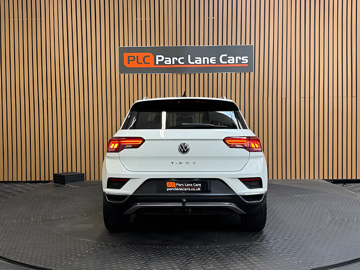 Used 2019 Volkswagen T-Roc Sel White - Interior and Exterior details 4
