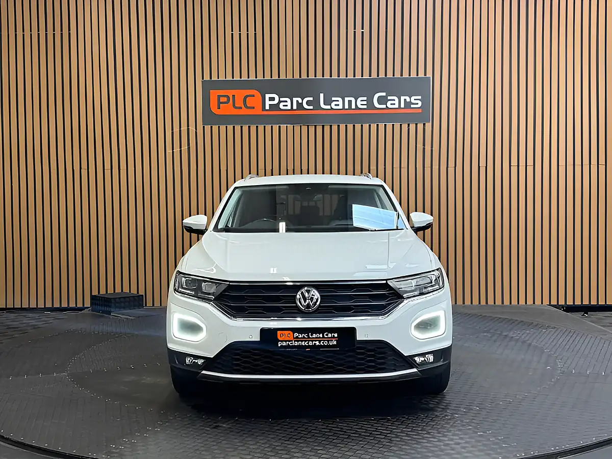 Used 2019 Volkswagen T-Roc Sel White - Interior and Exterior details 8