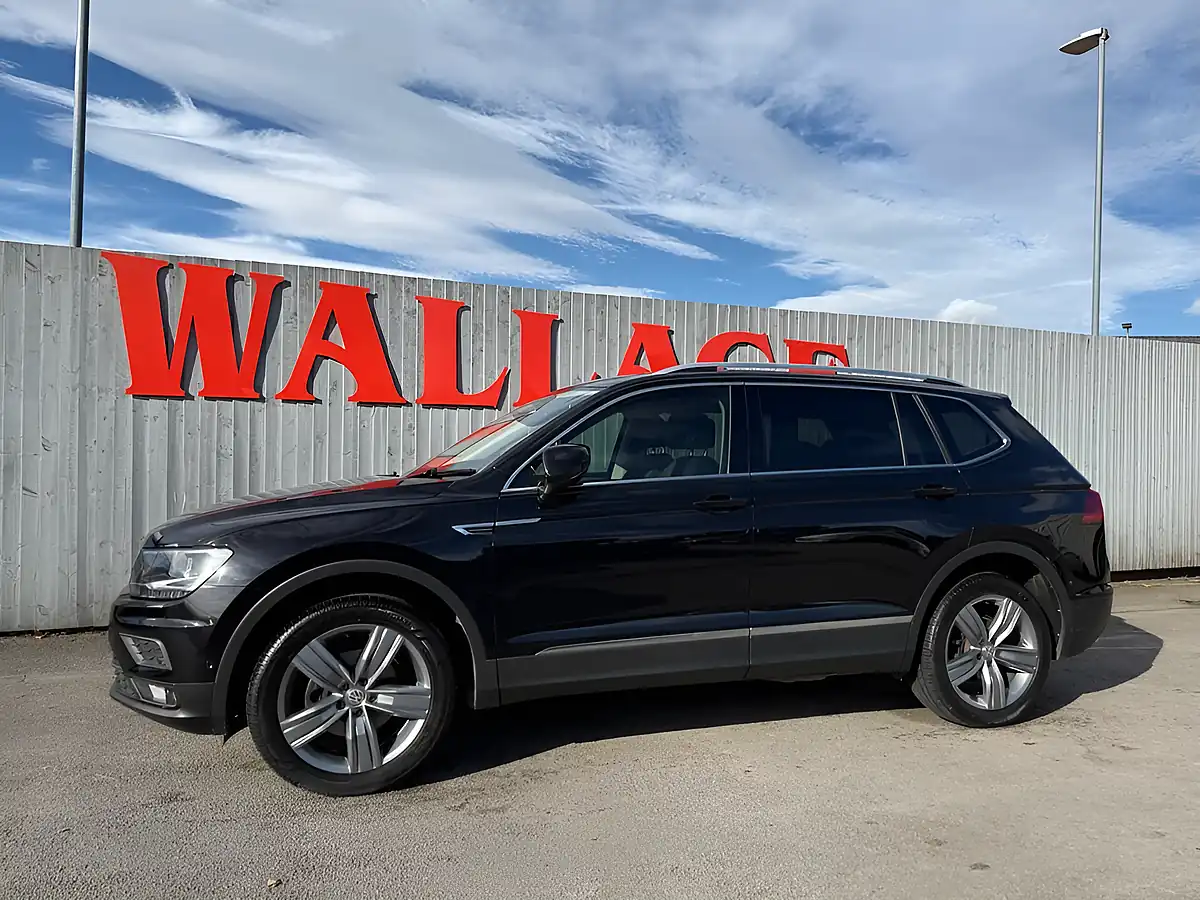 Used 2019 Volkswagen Tiguan Allspace Match Black - Interior and Exterior details 5