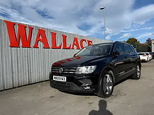 Used 2019 Volkswagen Tiguan Allspace Match Black - Interior and Exterior details 9