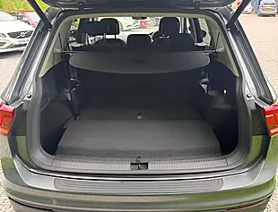 Used 2019 Volkswagen Tiguan Allspace Match Grey - Interior and Exterior details 10