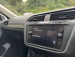 Used 2019 Volkswagen Tiguan Allspace Match Grey - Interior and Exterior details 15