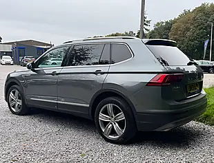 Used 2019 Volkswagen Tiguan Allspace Match Grey - Interior and Exterior details 5
