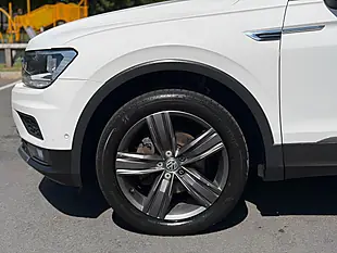 Used 2019 Volkswagen Tiguan Allspace Match White - Interior and Exterior details 10