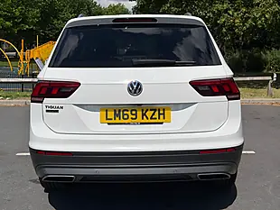 Used 2019 Volkswagen Tiguan Allspace Match White - Interior and Exterior details 11
