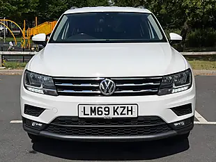 Used 2019 Volkswagen Tiguan Allspace Match White - Interior and Exterior details 2