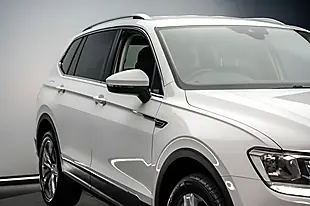 Used 2019 Volkswagen Tiguan Allspace Match White - Interior and Exterior details 13