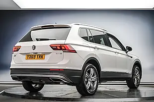 Used 2019 Volkswagen Tiguan Allspace Match White - Interior and Exterior details 3