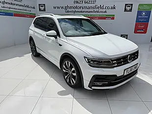 Used 2019 Volkswagen Tiguan Allspace R-Line White - Interior and Exterior details 5
