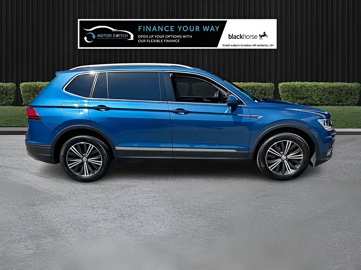 Used 2019 Volkswagen Tiguan Allspace Se Nav Blue - Interior and Exterior details 10