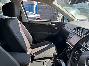 Used 2019 Volkswagen Tiguan Allspace Se Nav Blue - Interior and Exterior details 12