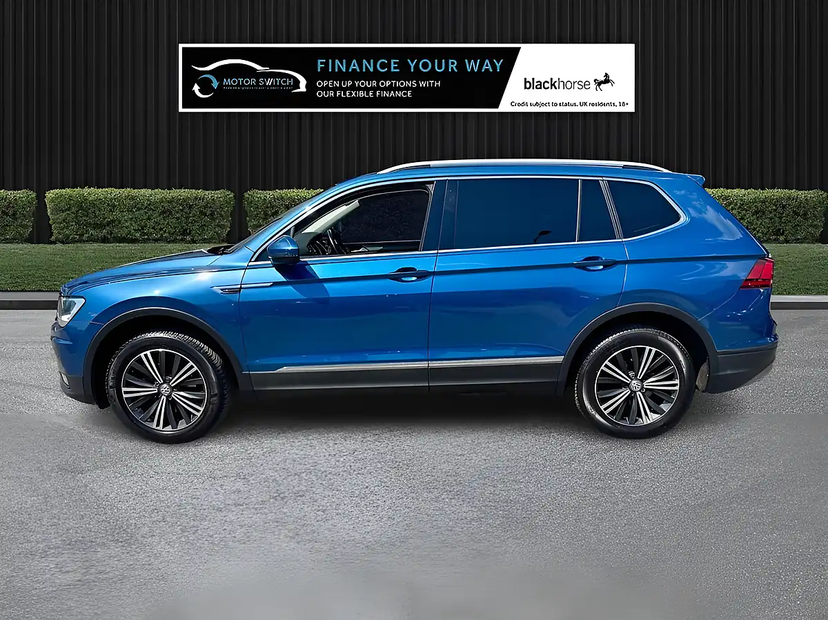 Used 2019 Volkswagen Tiguan Allspace Se Nav Blue - Interior and Exterior details 4