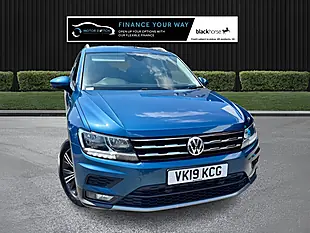 Used 2019 Volkswagen Tiguan Allspace Se Nav Blue - Interior and Exterior details 5