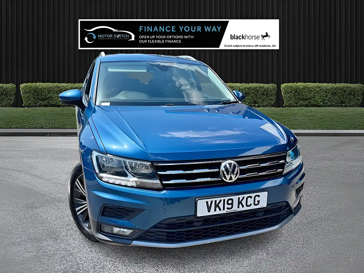 Used 2019 Volkswagen Tiguan Allspace Se Nav Blue - Interior and Exterior details 5