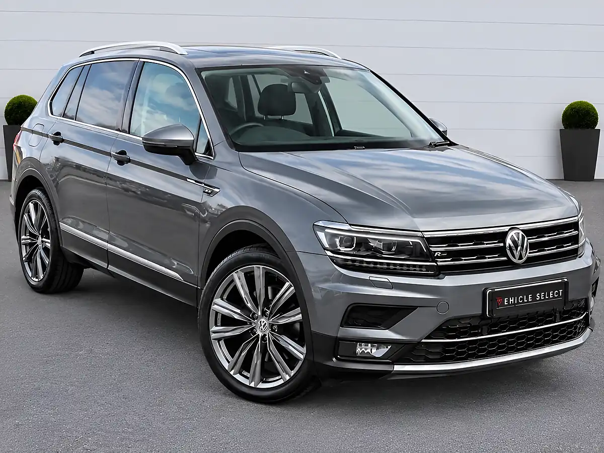 Used 2019 Volkswagen Tiguan Allspace Sel Grey - Front View