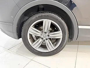 Used 2019 Volkswagen Tiguan Match Black - Interior and Exterior details 10